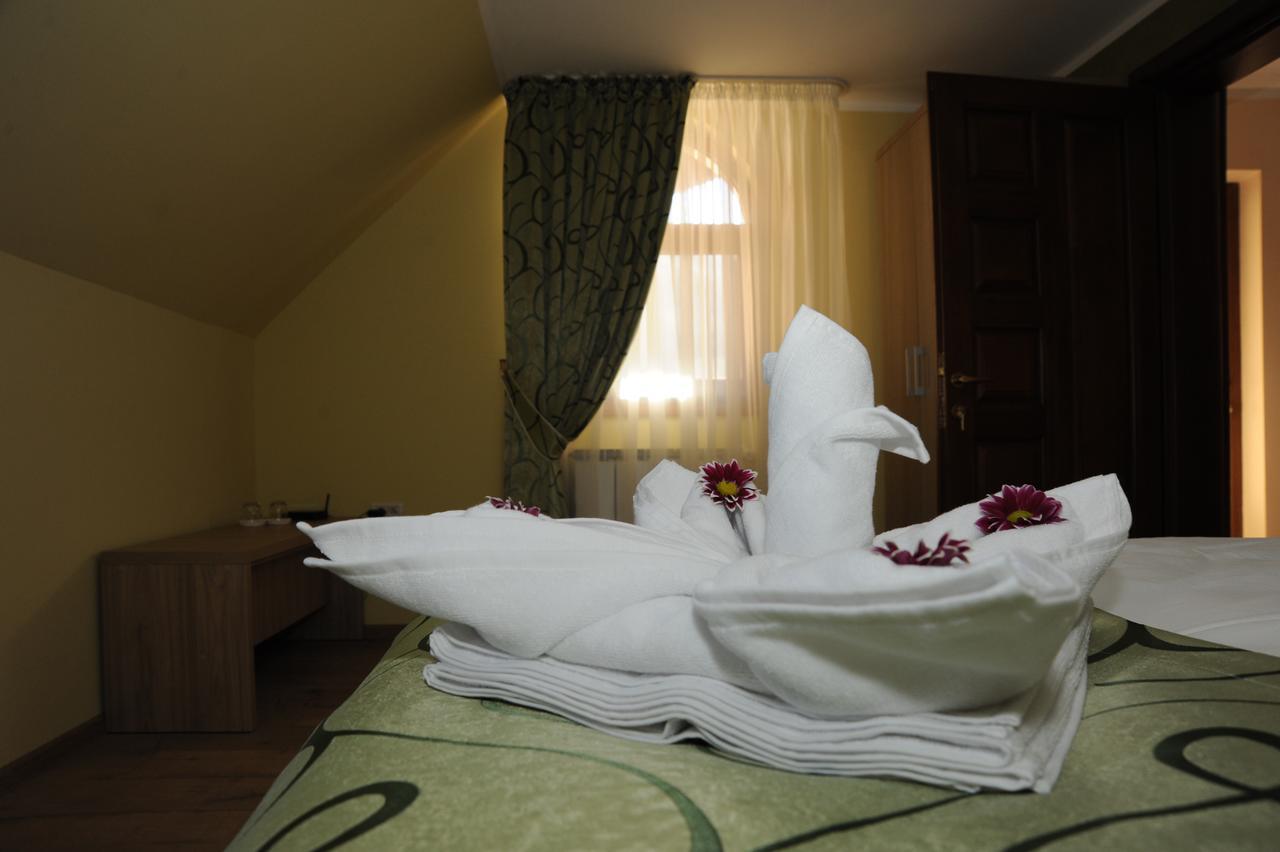 Pangaracior Castelul De Smarald B&B 외부 사진